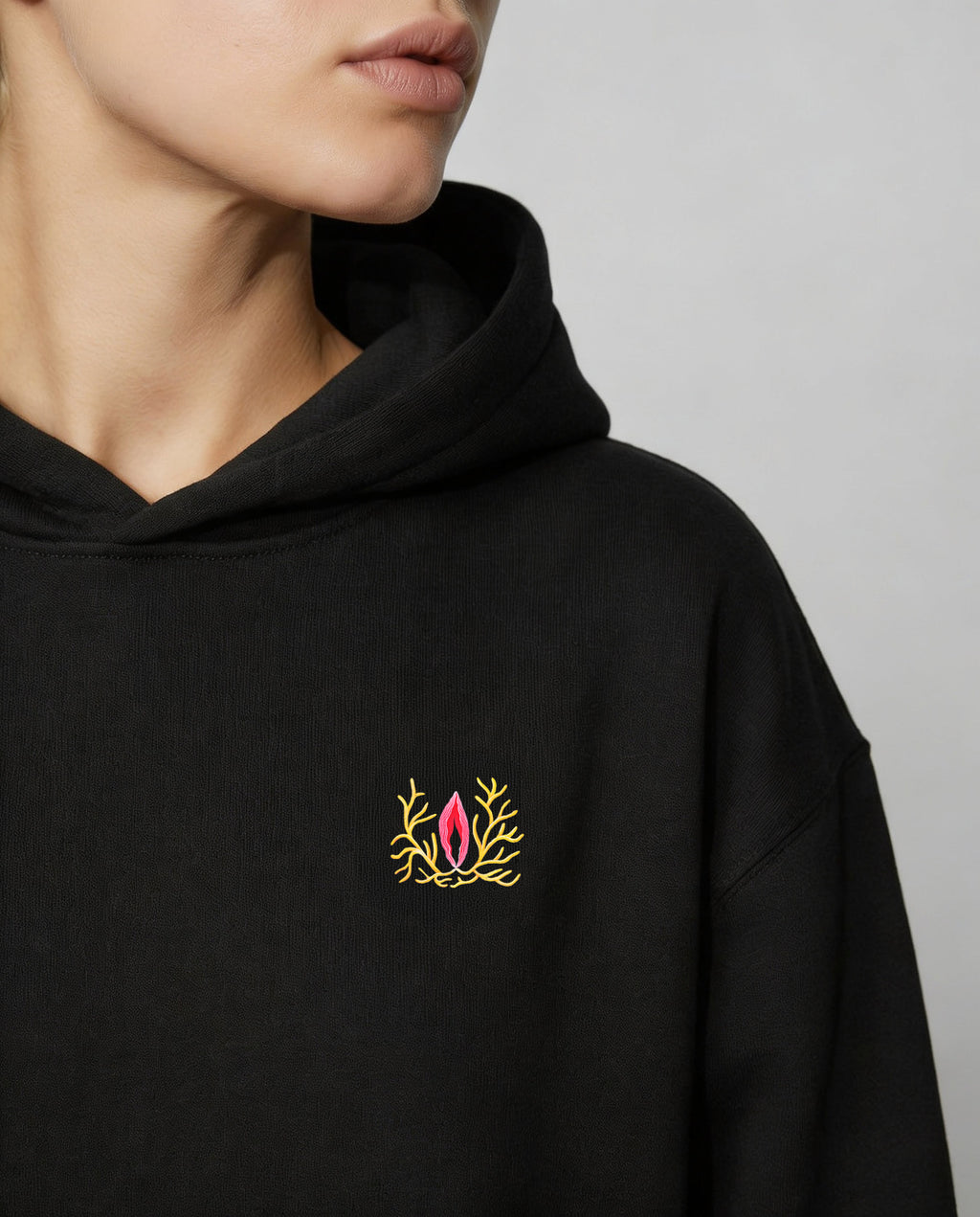 Zanānegi dar Hormuz Hoodie - Black